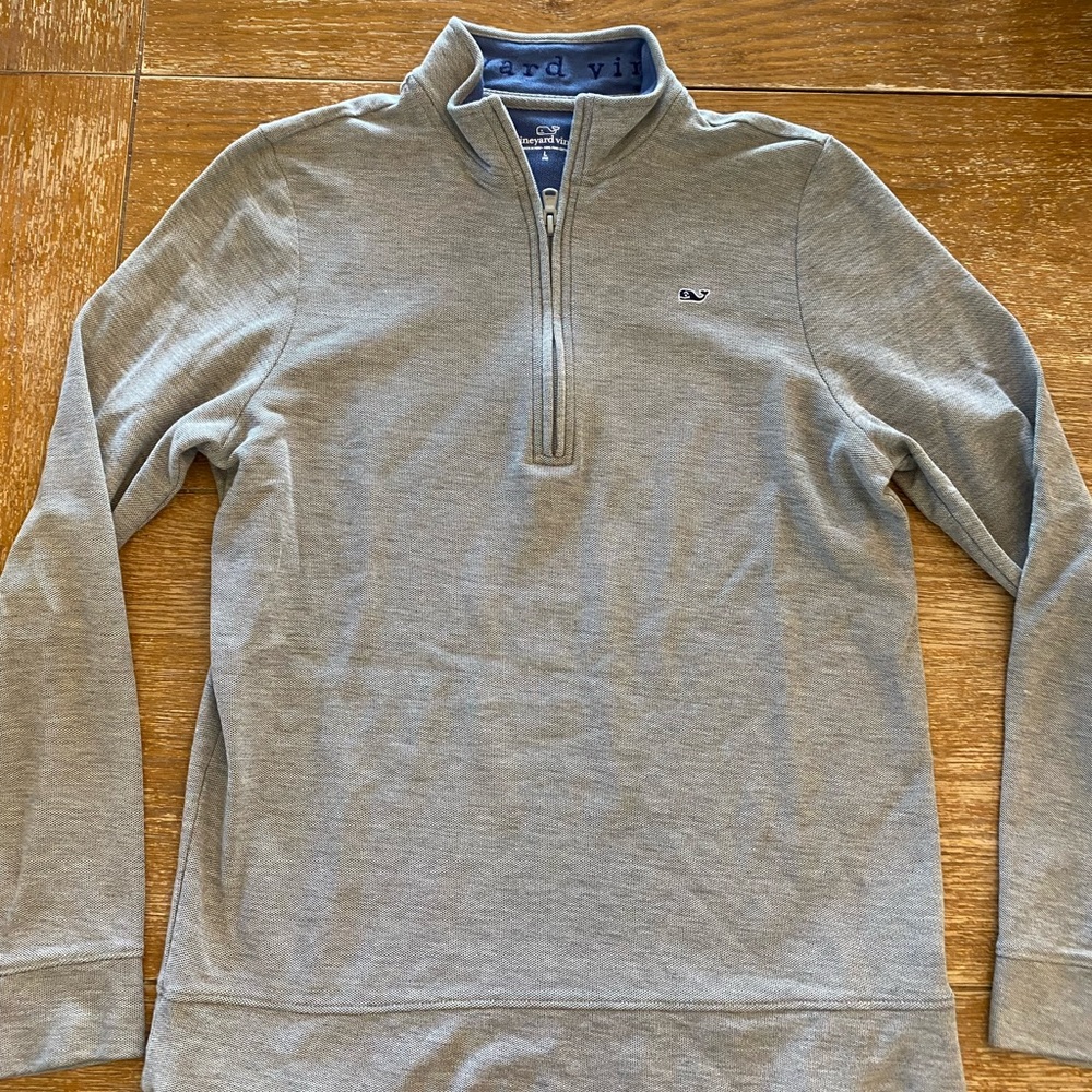 Boys Vineyard Vines Quarter Zip - Size Large (16)